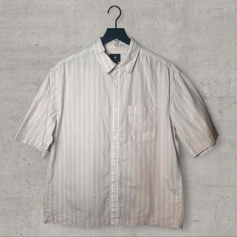 H&M Regular Fit Striped Short Sleeve Button Down Shirt, Size M